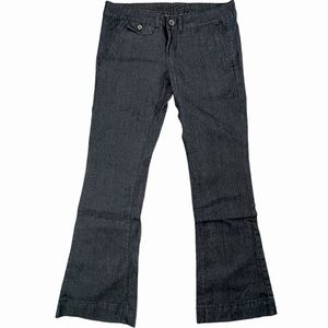 Rue21 size 9/10 dark grey wash, light black, flare leg jeans. NWOT